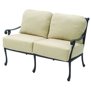 Windsor Loveseat with Cushions